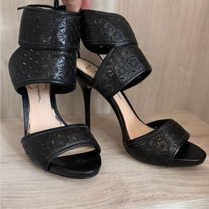 New Jessica Simpson ‘Barcia’ Black Heels